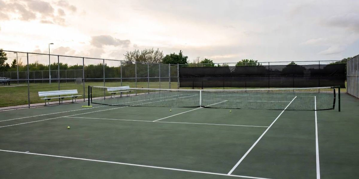 Dallas recreation centers closed Friday under city budget shortfall furlough plan
