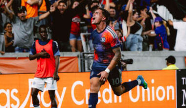 Houston Dynamo FC transfer forward Ezequiel Ponce to Elche CF in Spain’s La Liga