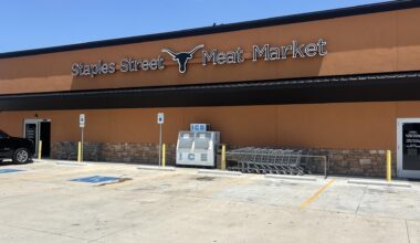 University of Texas accuses Corpus Christi meat market of using Longhorn logo without permission