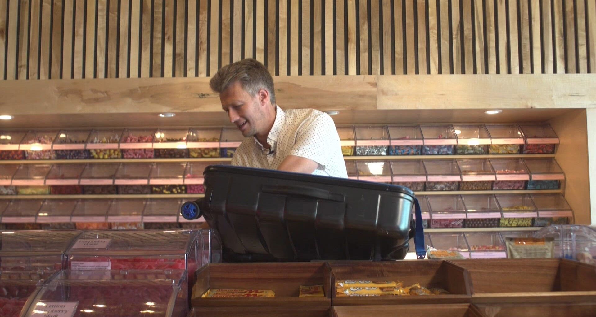 Fort Worth shop draws crowds with imported Swedish candy and a taste of home