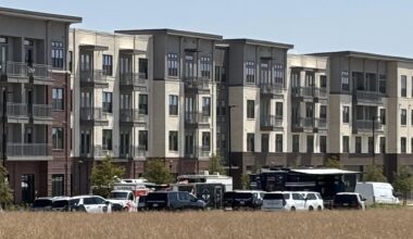 Barricaded man in Plano apartment safely taken into custody, police say