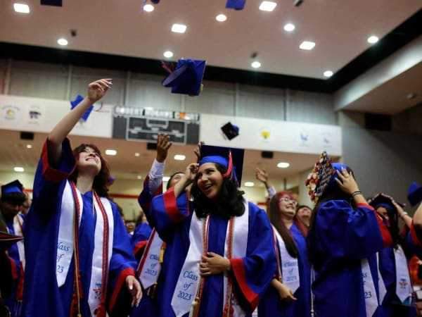 Two Fort Worth schools have earned top honors. | World Languages Institute/Facebook