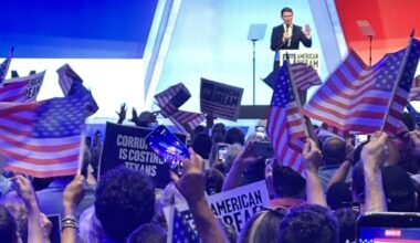 'We're all getting screwed': Talarico lays out affordability agenda during Arlington rally