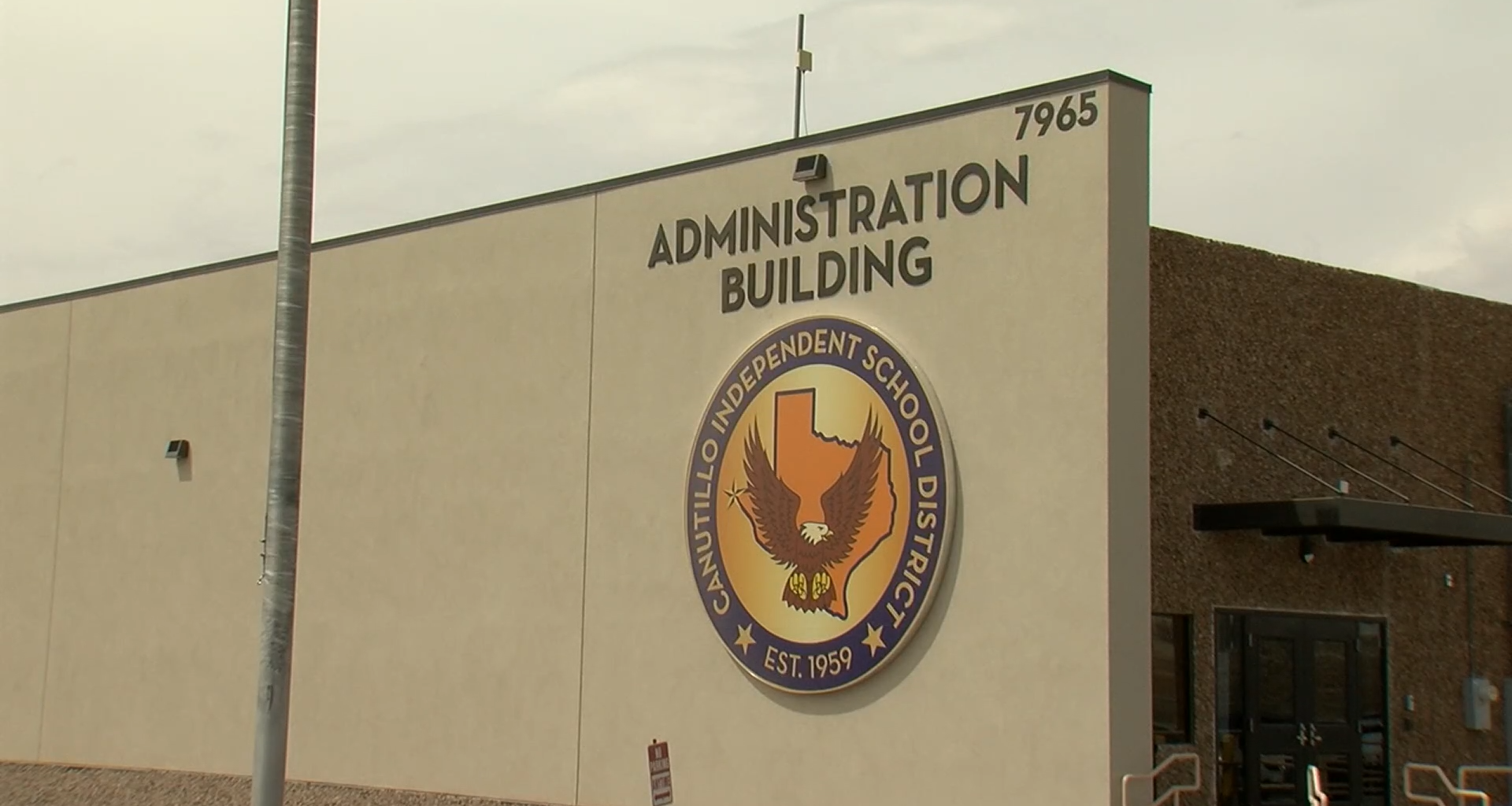 Canutillo ISD compensation program expands for teachers in fine arts, language, career education