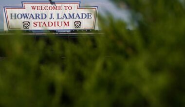 Tulsa Little League team reinstated by Texas judge after disqualification