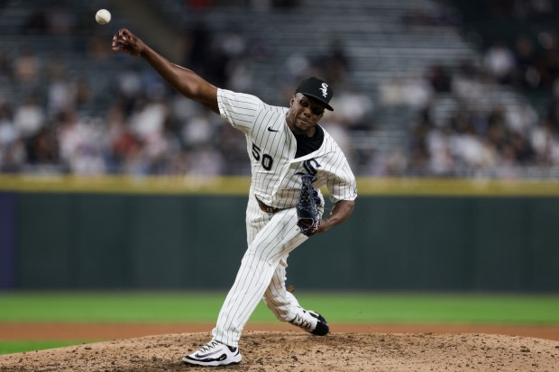 White Sox pitcher Huascar Brazobán (50) pitches during the sixth inning against the Rangers at Rate Field Aug. 24, 2026 in Chicago. (Armando L. Sanchez/Chicago Tribune)