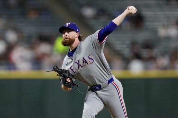 Rangers pitcher Robby Ahlstrom (54) pitches during the sixth inning against the White Sox at Rate Field Aug. 24, 2026 in Chicago. (Armando L. Sanchez/Chicago Tribune)