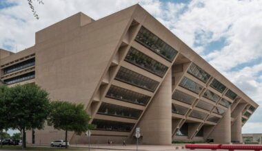 Despite concerns, Dallas seeks federal funding to fight violent crime