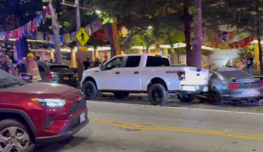 Several injured in downtown Dallas multi-vehicle crash, police say
