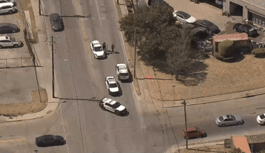 Dallas police officer stable after crash on Tuesday – NBC 5 Dallas-Fort Worth