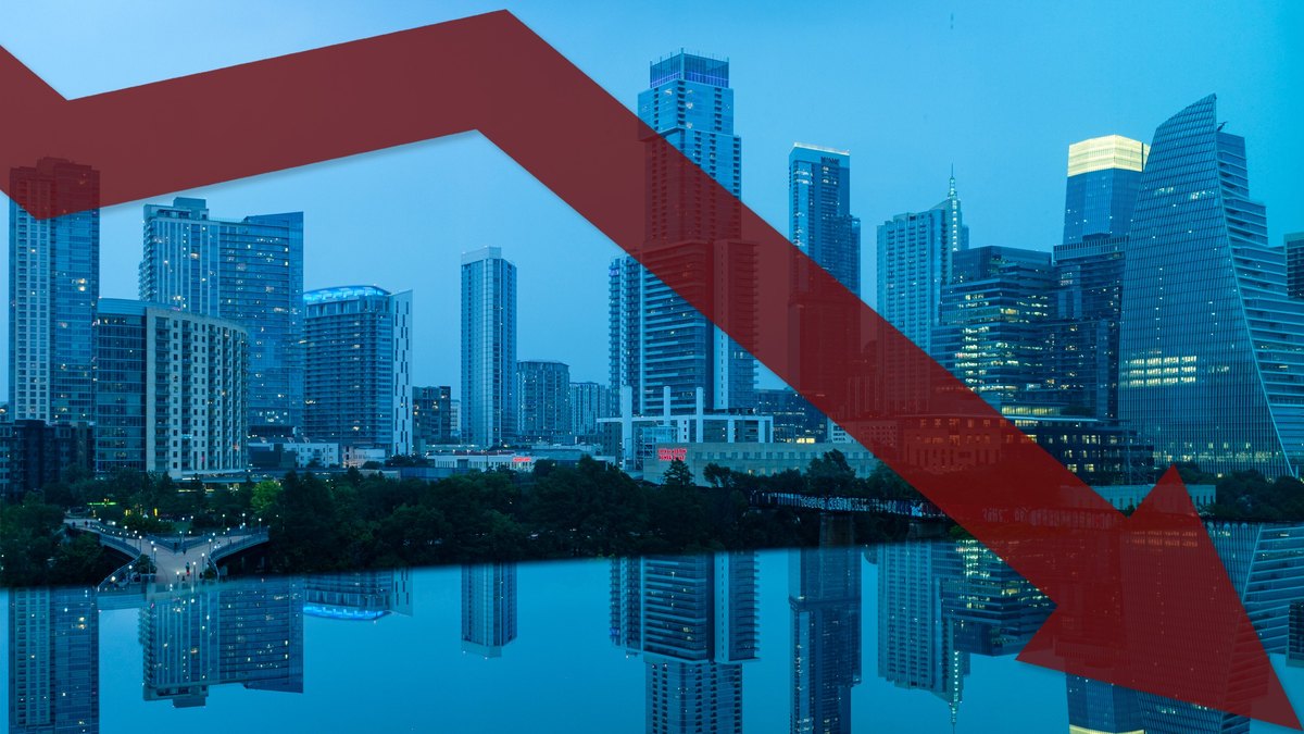 Austin Luxury Home Prices Fall 10% as Sellers Grow More Flexible