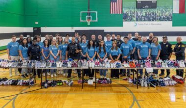 Dallas police and companies give kids new tennis shoes for school – NBC 5 Dallas-Fort Worth