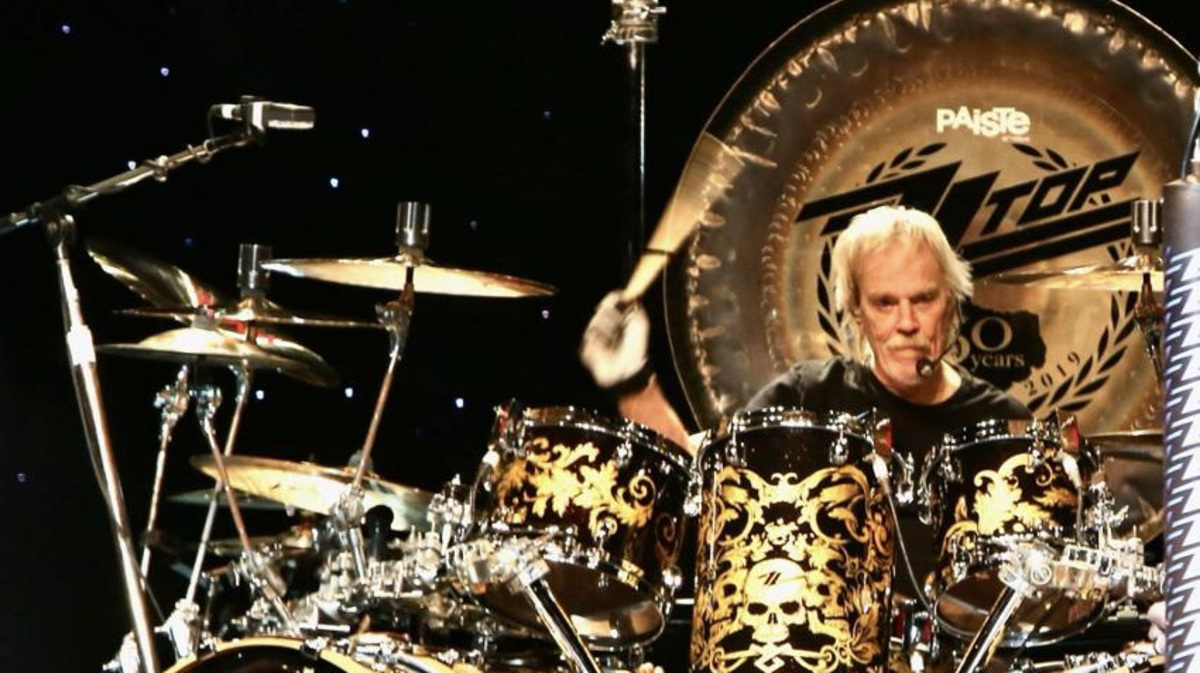 ZZ Top drummer Frank Beard died at the age of 77 at his ranch in Richmond, Texas. ZZ Top drummer Frank Beard died at the age of 77 at his ranch in Richmond, Texas.