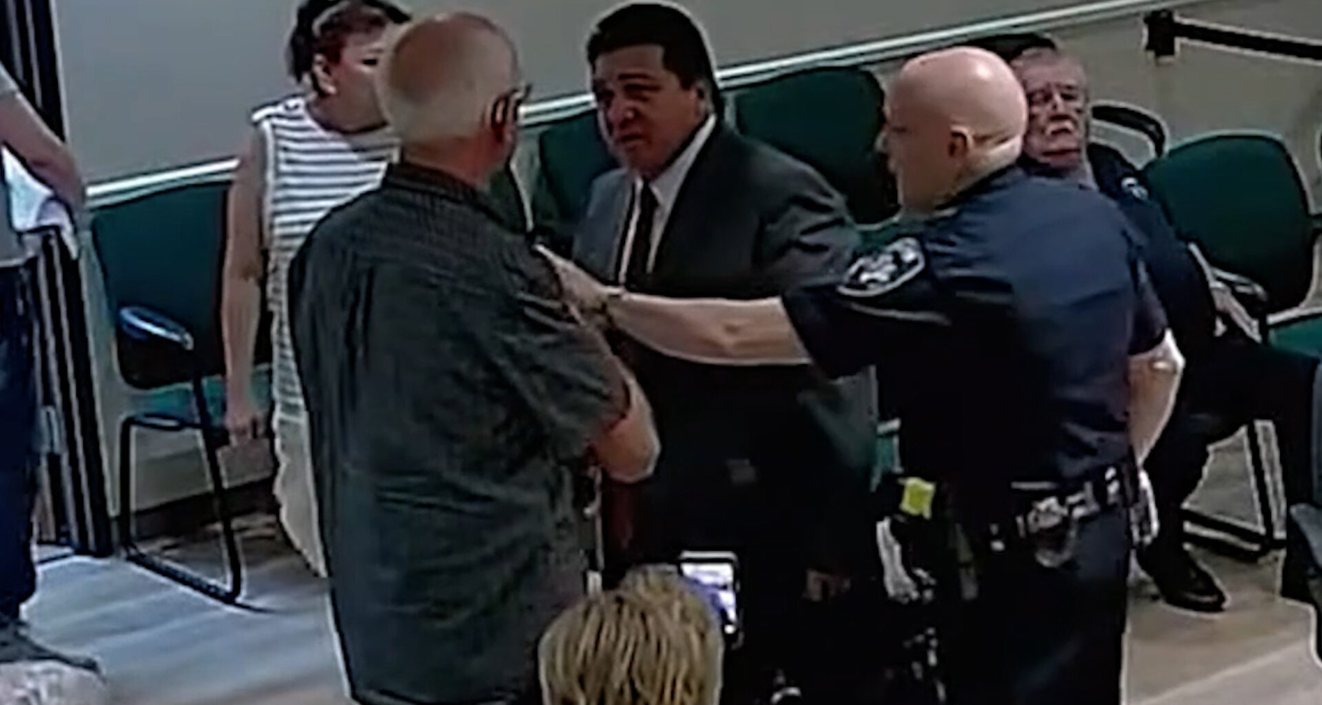 ‘I hope we can all just get along’: Calls grow for Balcones Heights mayor to resign after arrest