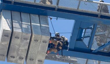 Crane operator rescued from cab while up 220 feet in the air, Fort Worth firefighters say