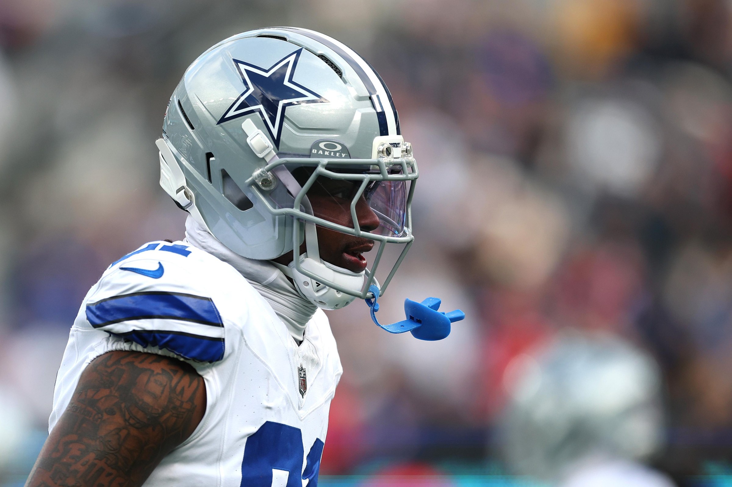 CB Caelen Carson