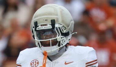 Three Texas standouts selected for Lombardi Award watch list