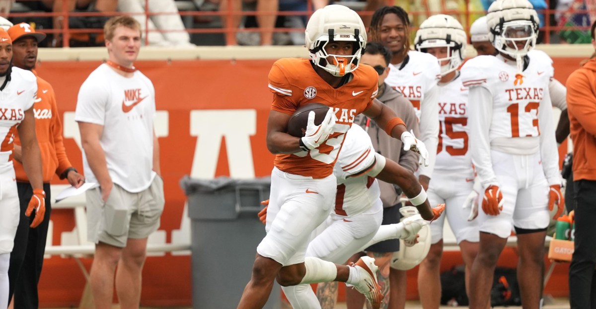 Ryan Niblett names the three fastest Texas players, and the results will surprise you