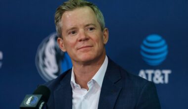 Dallas Mavericks fans are still mixed on the offseason