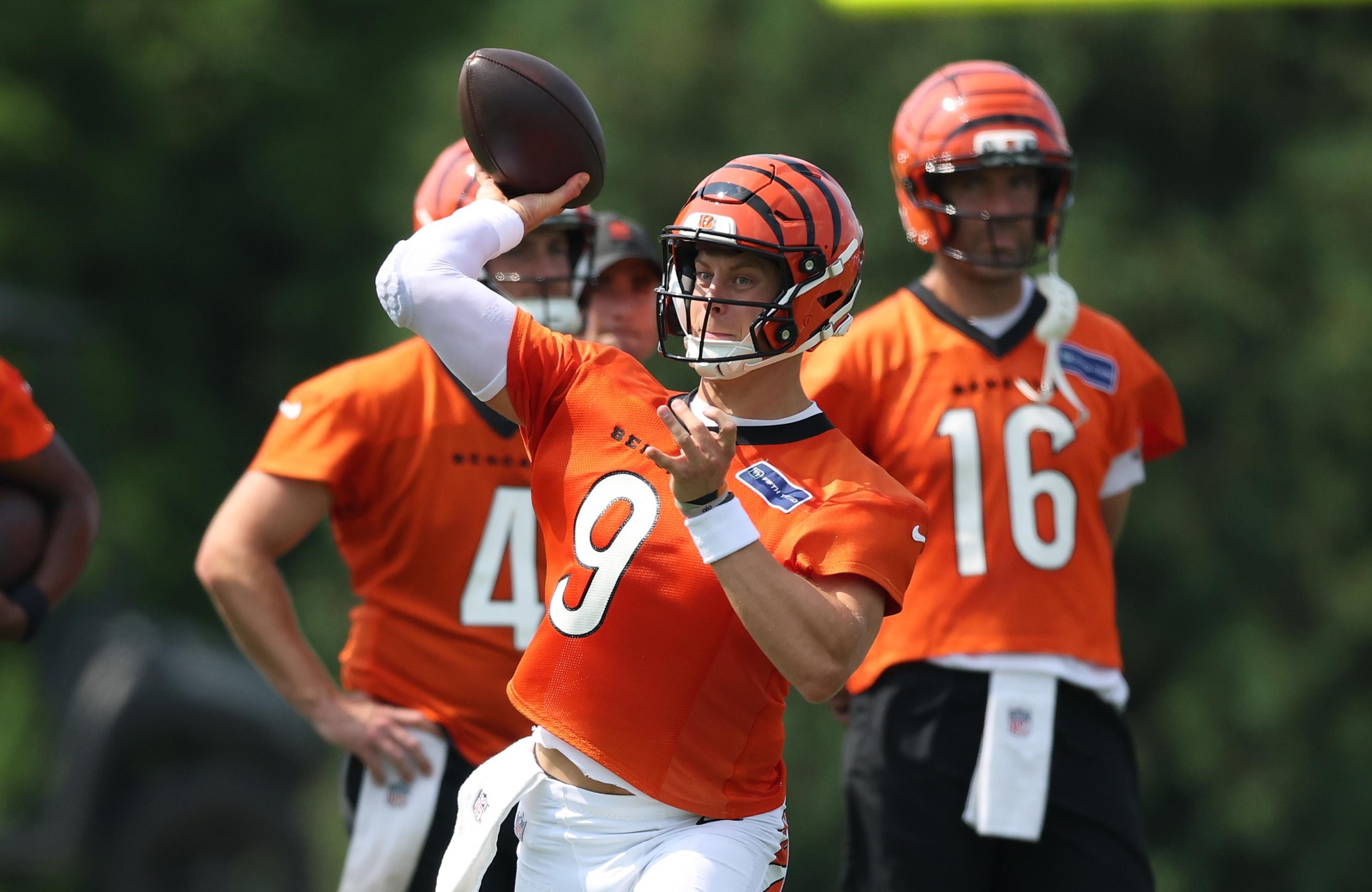 CINCINNATI, OHIO - JULY 29: Joe Burrow #9 of the Cincinnati Bengals performs during the Cincinnati Bengals Training Camp at Kettering Health Practice Fields on July 29, 2026 in Cincinnati, Ohio. (Photo by Andy Lyons/Getty Images)