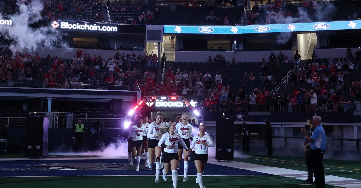 Husker Volleyball Finally Gets Their Revenge on Texas - #1 Nebraska 3 - #2 Texas 0