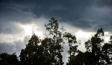 Cold front barreling toward Texas brings hail, storm threat