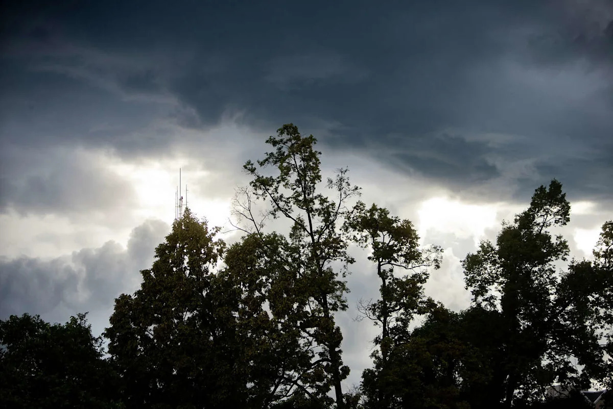 Cold front barreling toward Texas brings hail, storm threat
