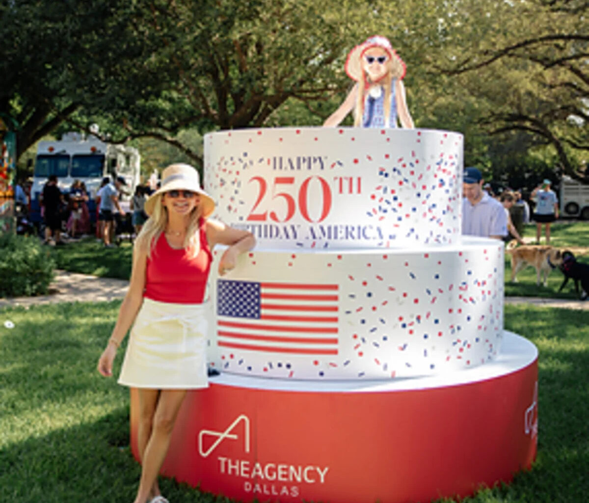 THE PARADE THAT FED 724,029 NORTH TEXANS AND THE DALLAS BROKERAGE BEHIND IT