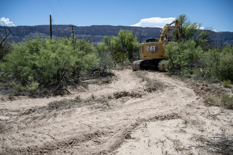 US pauses construction of border project in Texas national park
