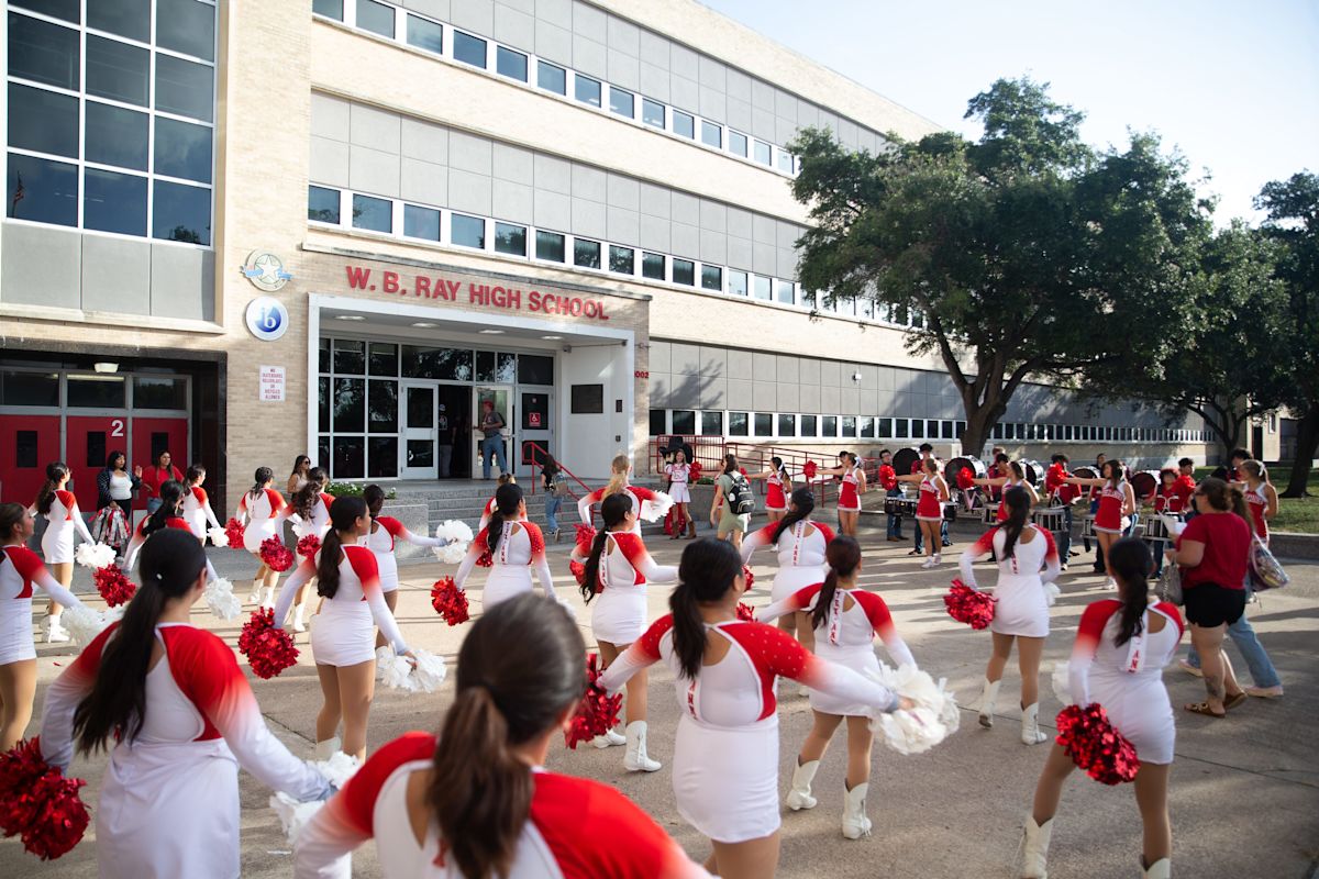 Here's how Corpus Christi ISD scores compare to other urban districts