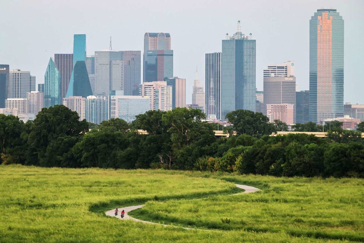 North Texas will have another hot, sunny day, as an elevated fire danger continues