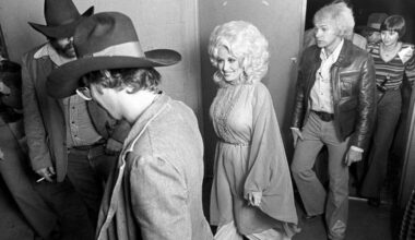 Dolly Parton dies at 80. Here’s a look at her Fort Worth and North Texas ties