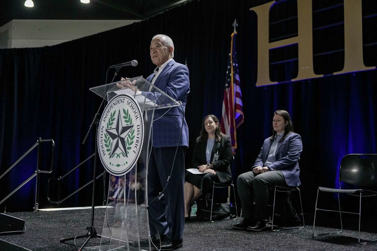 Houston ISD reports 4 F-rated schools as A and B campuses grow, Miles says
