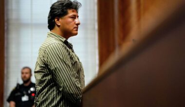 Lorenzo Salgado Araujo's son appeals to Houston leaders for answers regarding ICE shooting