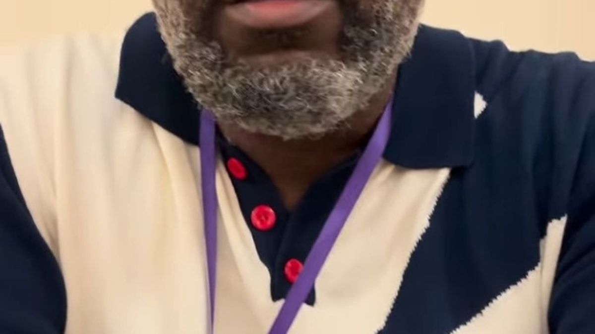 Houston ISD teacher posts emotional video on students' reading ability