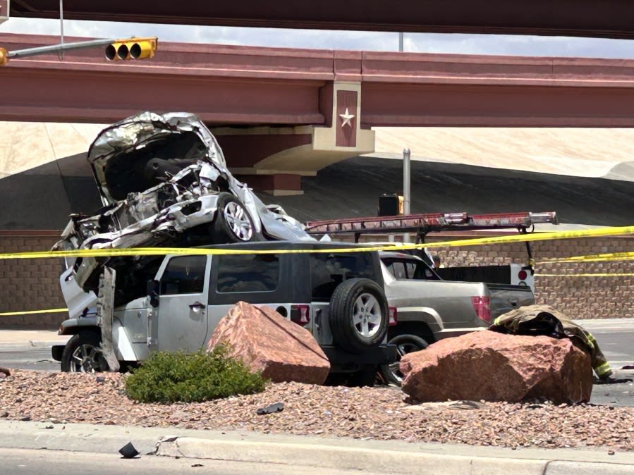 EPPD: Speeding driver died in East El Paso crash