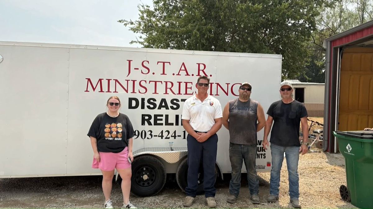 East Texas ministry delivers aid to firefighters battling Ross Fire