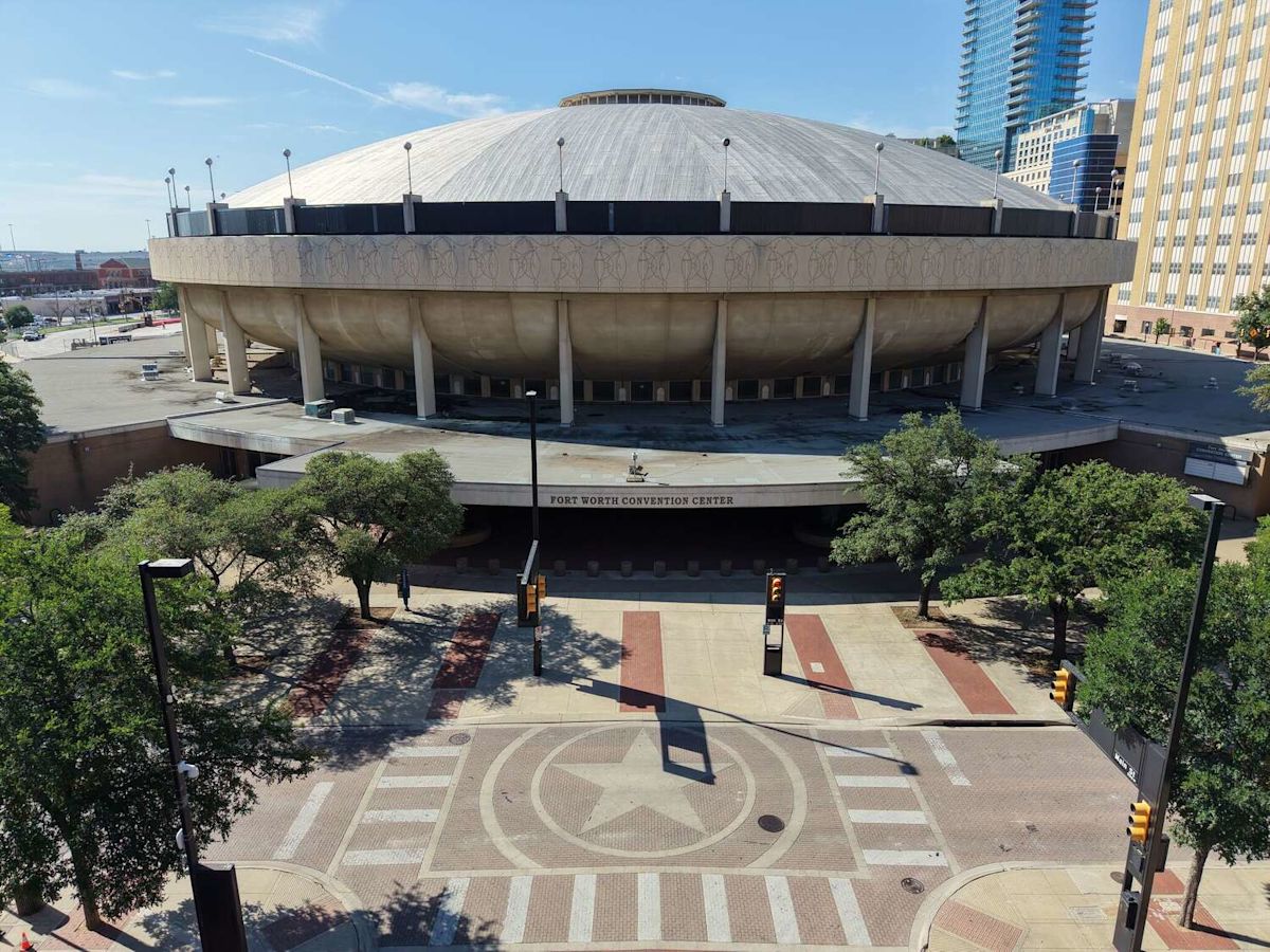 Elvis, Wings once sang at this iconic Texas venue, now it's being demolished