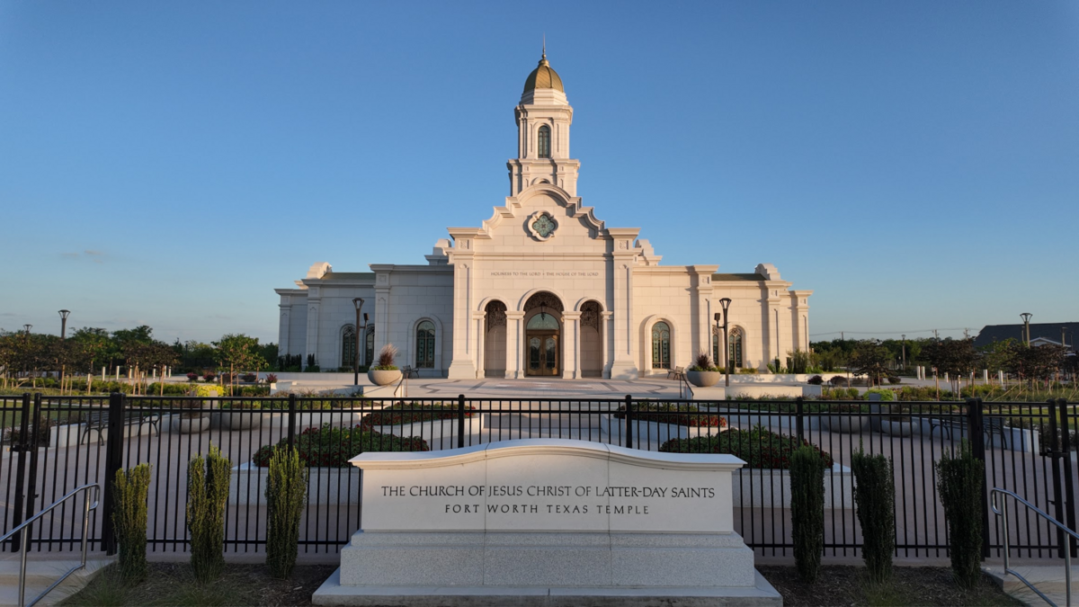 A picture of the new Church of Jesus Christ of Latter-day Saints temple in Fort Worth. A picture of the new Church of Jesus Christ of Latter-day Saints temple in Fort Worth.