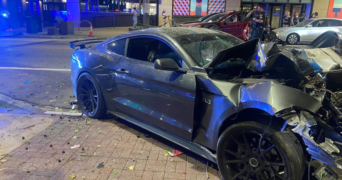 Downtown Dallas crash sends 4 to the hospital