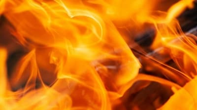 A large fire has been reported near Highway 290 and Decker in Northeast Austin, Texas.. (UnSplash)