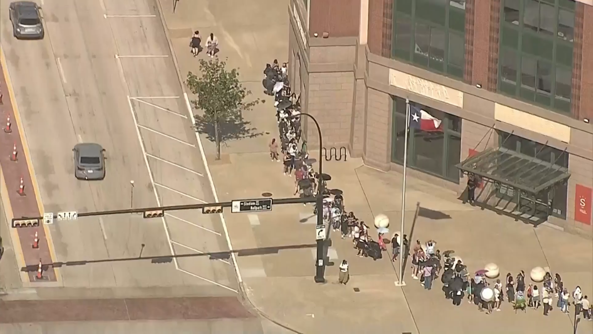 BTS fans line up for merch ahead of Arlington tour stops – NBC 5 Dallas-Fort Worth