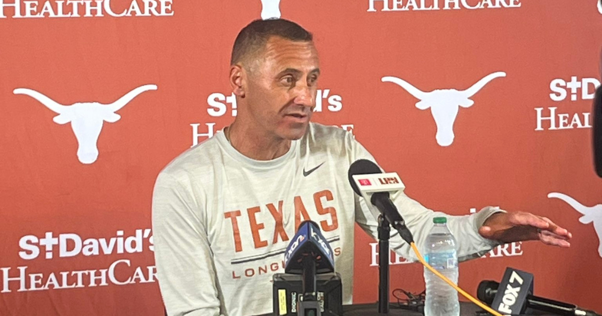 ut_spring_game_26-1701_sark