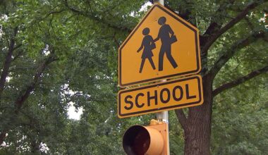 Irving police remind drivers no hand-held phones in school zones – NBC 5 Dallas-Fort Worth