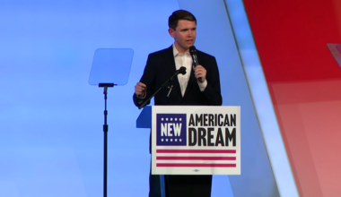 Talarico unveils "New American Dream" plan at Arlington rally