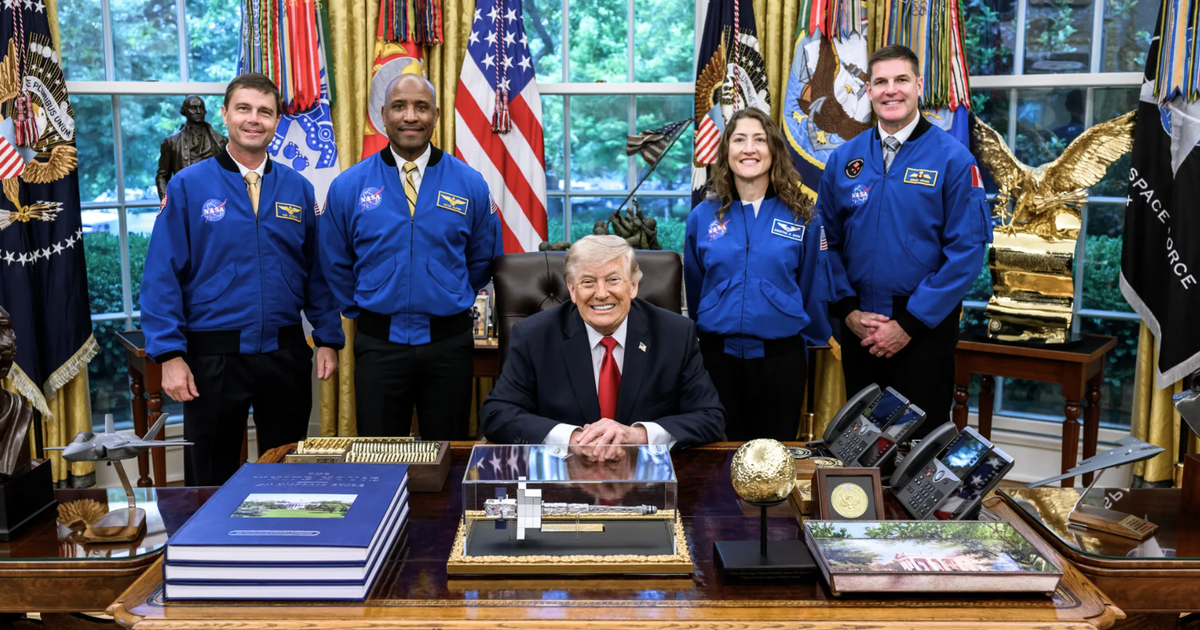 President Trump to visit Houston to award Artemis II crew Congressional Space Medal of Honor