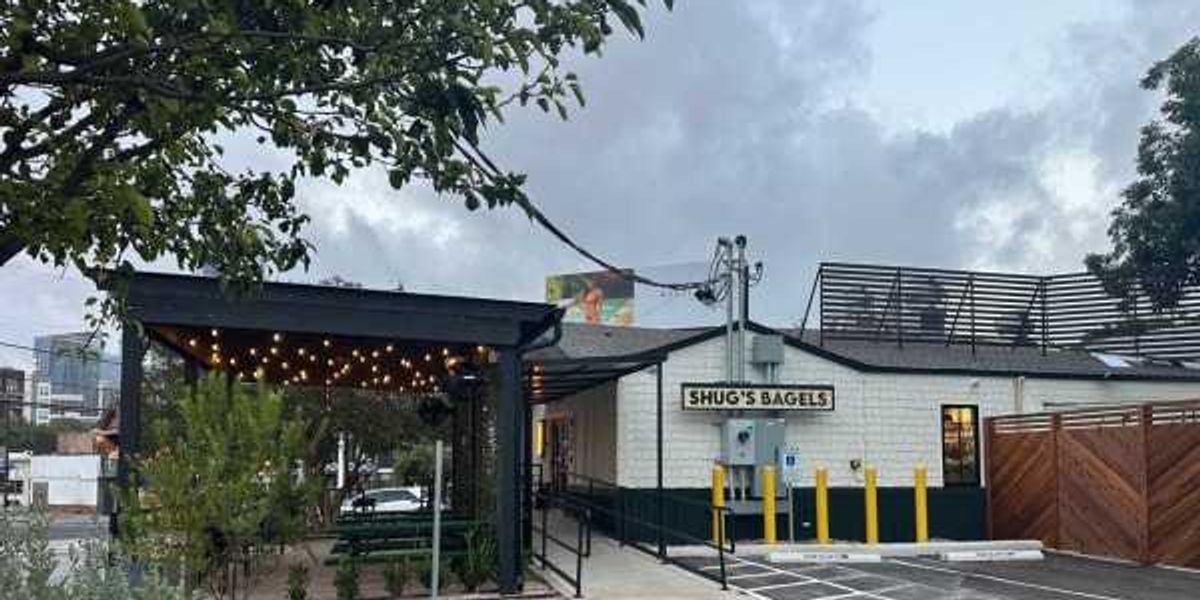 Shug’s Bagels opens long-awaited first Austin shop