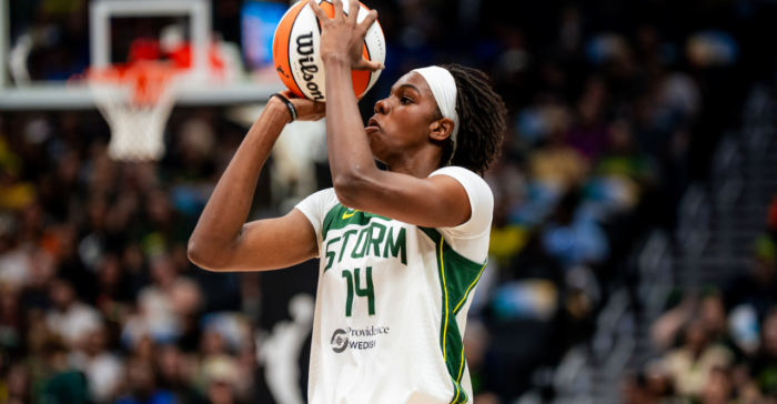 WNBA: Storm fizzles out against Dallas