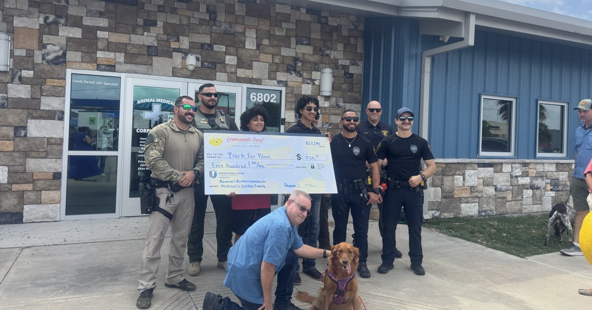 Young entrepreneurs close summer stand with K9 donation