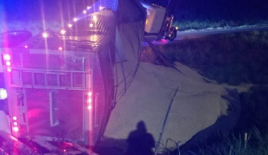 Semi loaded with corn overturns in Sinton Tuesday night